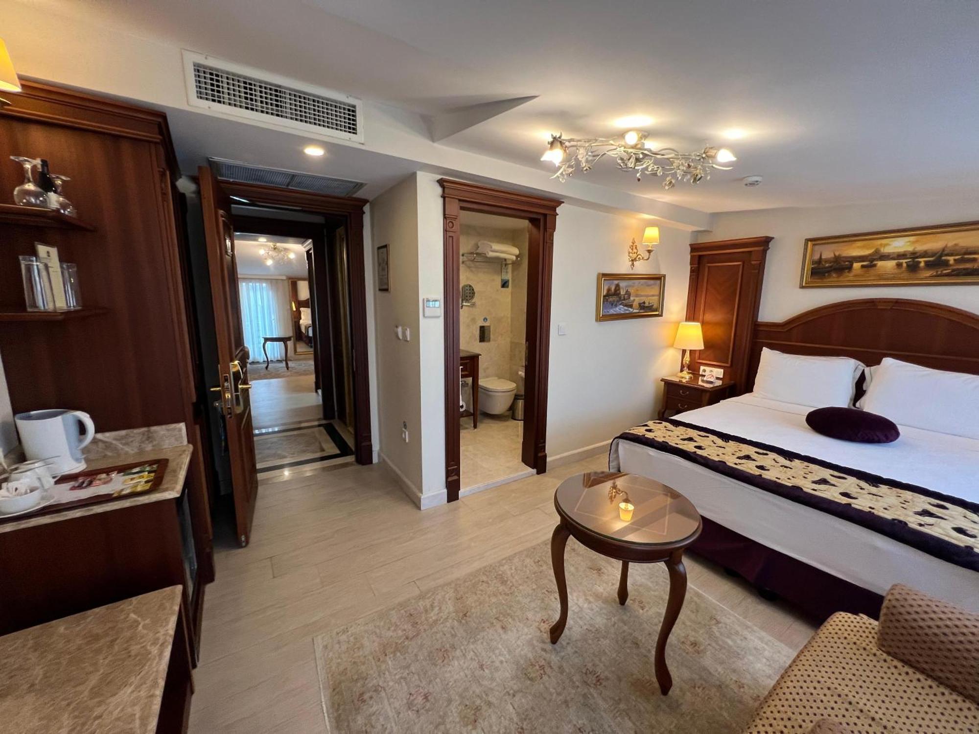 Glk Premier Regency Suites & Spa Istanbul Exterior photo
