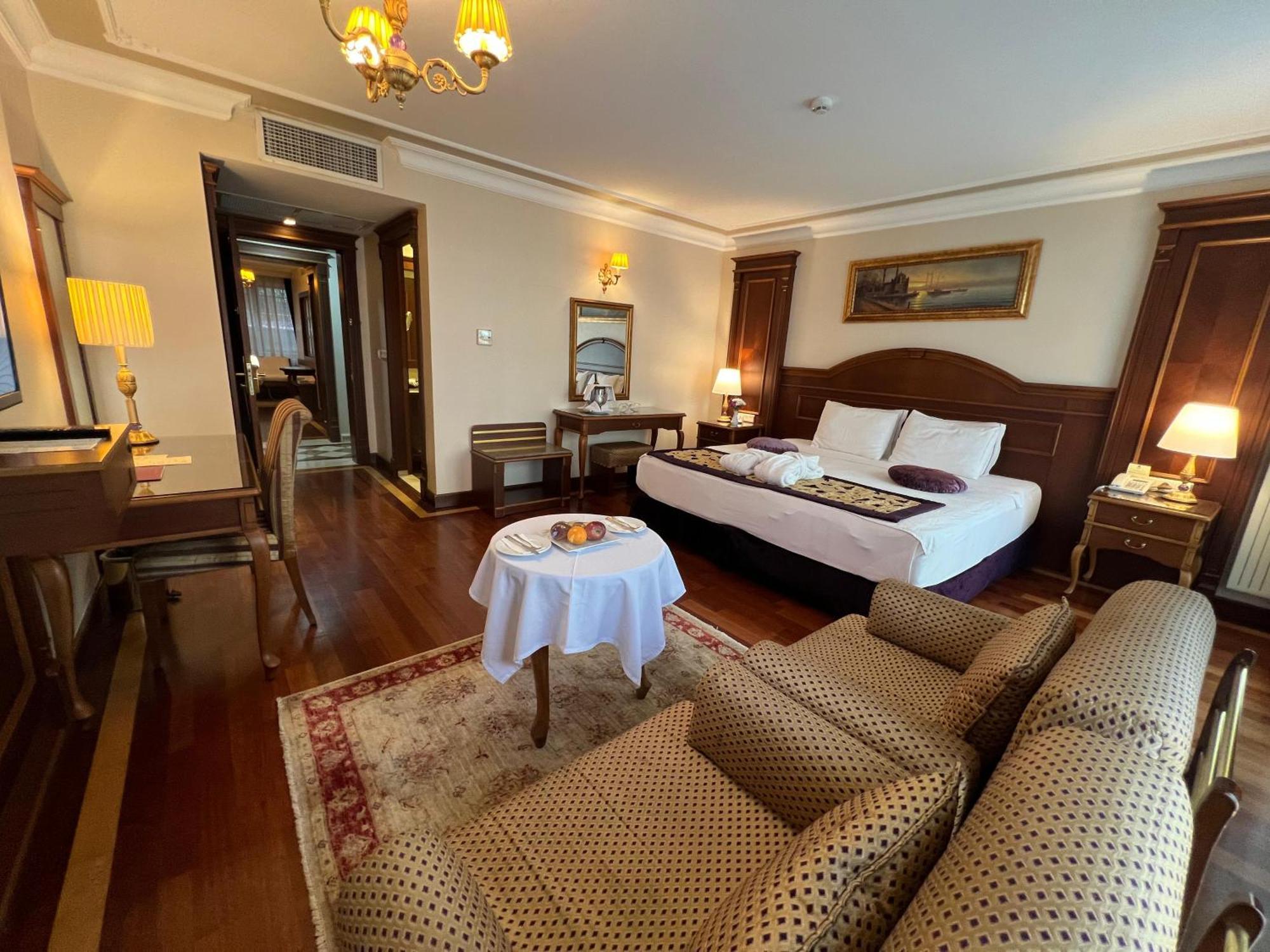 Glk Premier Regency Suites & Spa Istanbul Exterior photo